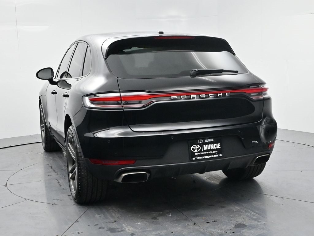 2021 Porsche Macan Base