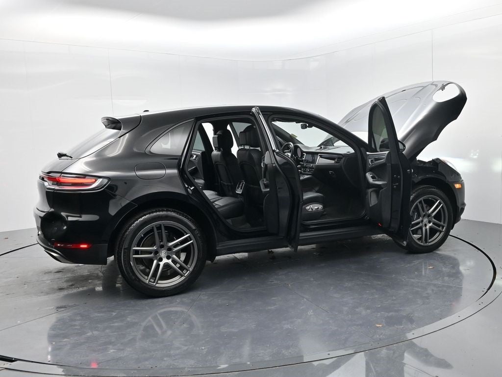 2021 Porsche Macan Base