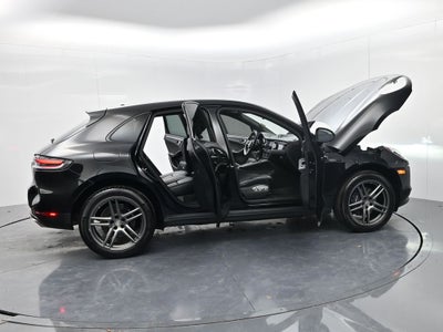 2021 Porsche Macan Base