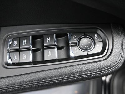 2021 Porsche Macan Base