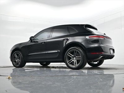 2021 Porsche Macan Base