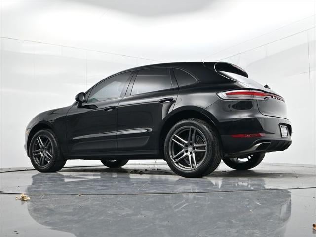 2021 Porsche Macan Base