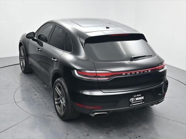 2021 Porsche Macan Base
