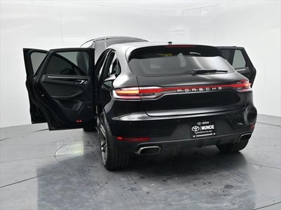 2021 Porsche Macan Base