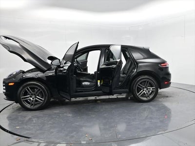 2021 Porsche Macan Base