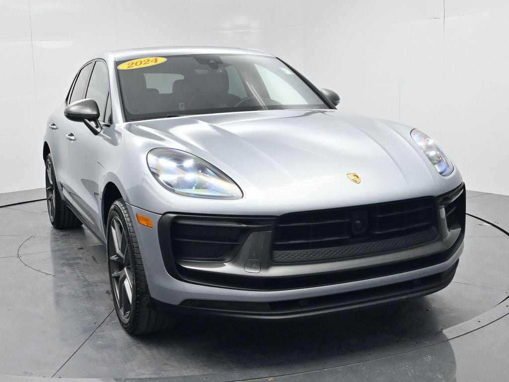2024 Porsche Macan T