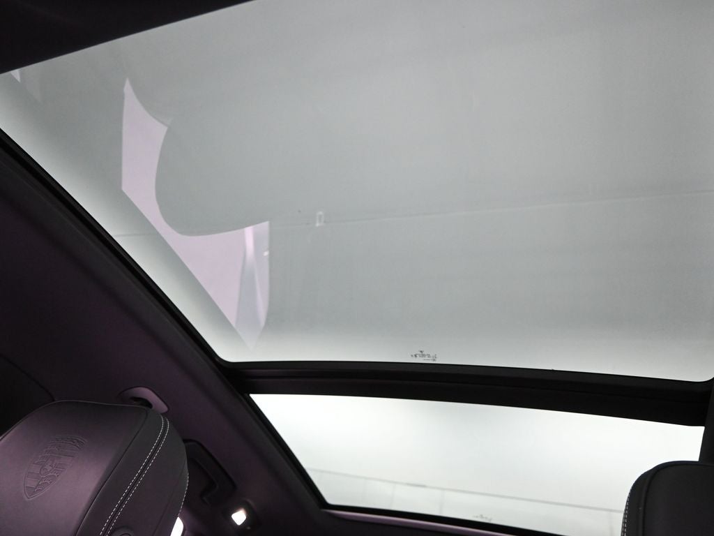 2024 Porsche Macan T