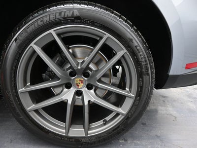 2024 Porsche Macan T