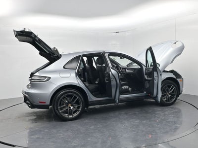 2024 Porsche Macan T