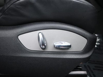 2024 Porsche Macan T