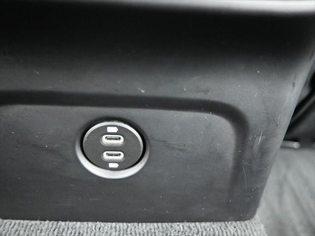 2024 Porsche Macan T