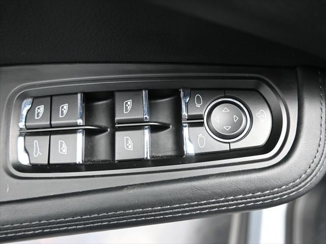 2024 Porsche Macan T