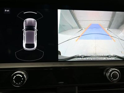 2024 Porsche Macan T