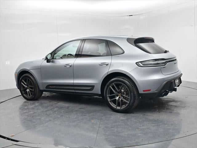 2024 Porsche Macan T