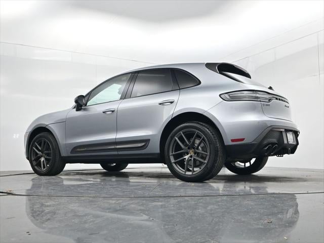 2024 Porsche Macan T