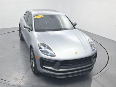 2024 Porsche Macan T