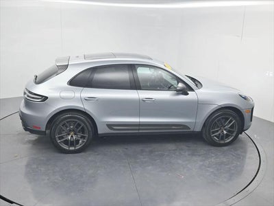 2024 Porsche Macan T