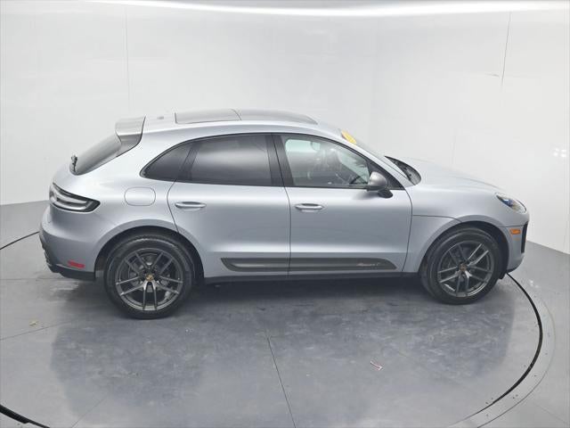 2024 Porsche Macan T