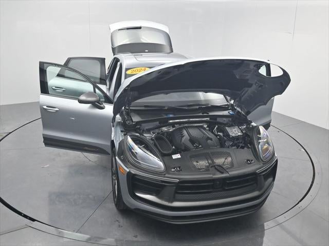 2024 Porsche Macan T