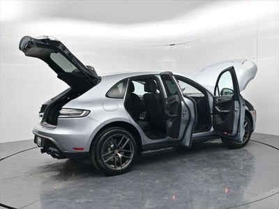 2024 Porsche Macan T