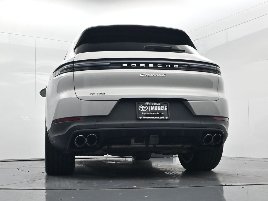 2025 Porsche Cayenne S