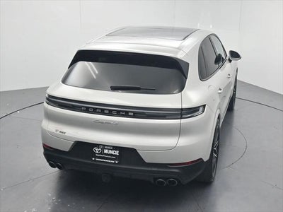 2025 Porsche Cayenne S