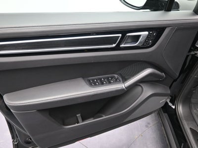 2022 Porsche Cayenne Coupe GTS