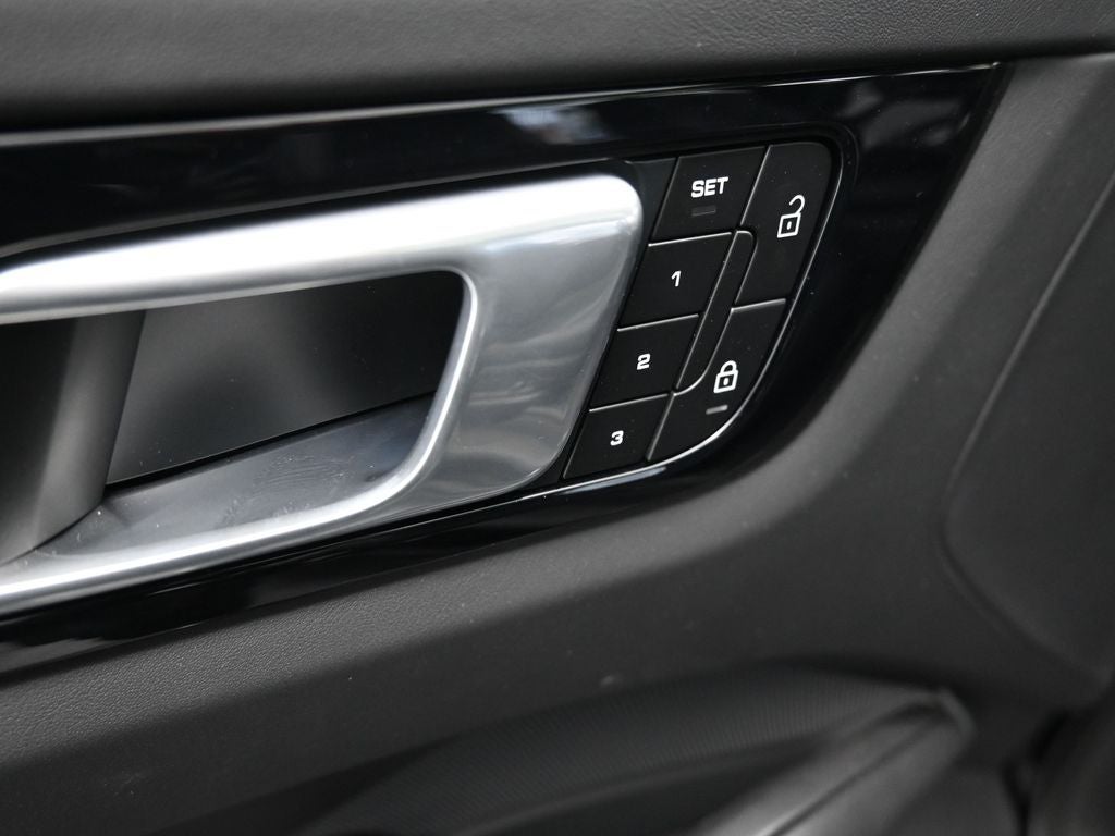 2022 Porsche Cayenne Coupe GTS