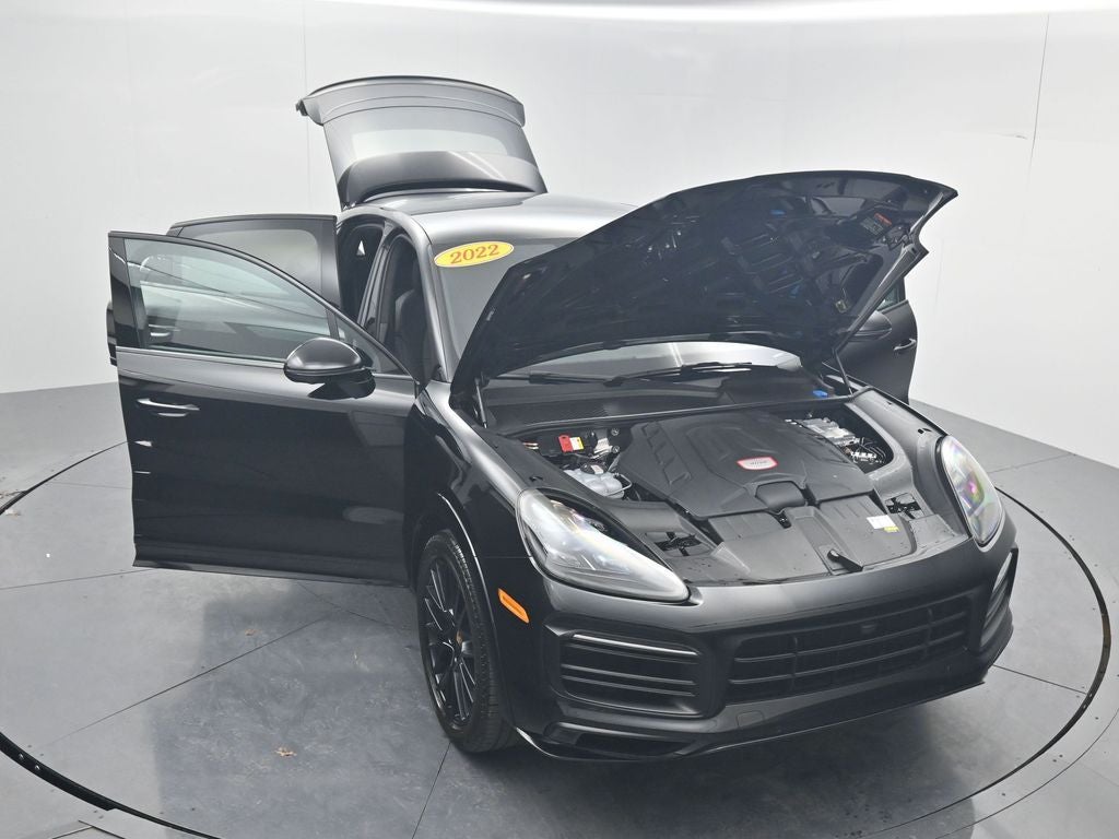 2022 Porsche Cayenne Coupe GTS