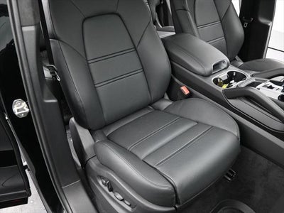 2022 Porsche Cayenne Coupe GTS