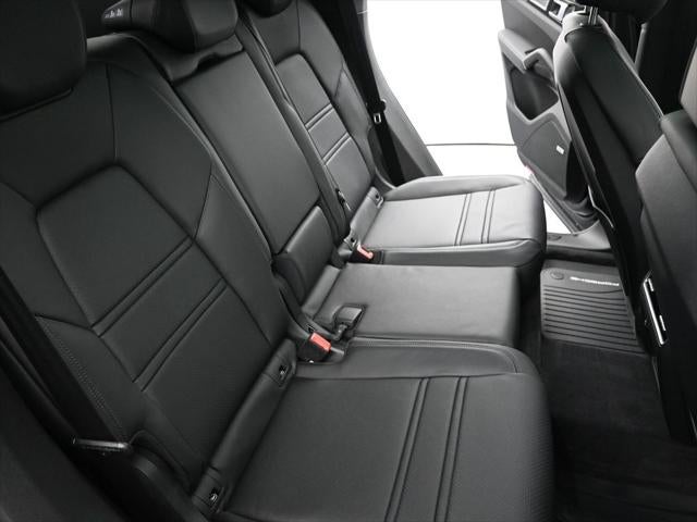 2022 Porsche Cayenne Coupe GTS