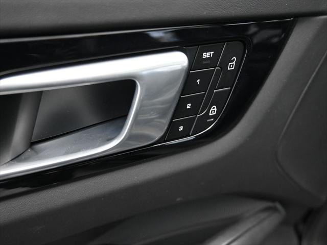 2022 Porsche Cayenne Coupe GTS