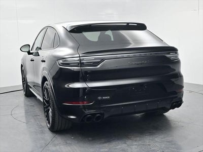 2022 Porsche Cayenne Coupe GTS