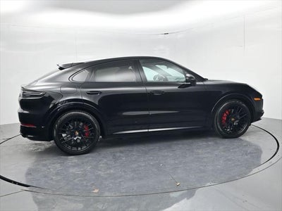 2022 Porsche Cayenne Coupe GTS