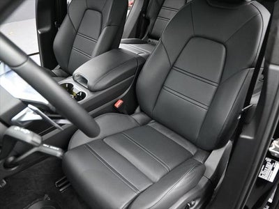 2022 Porsche Cayenne Coupe GTS