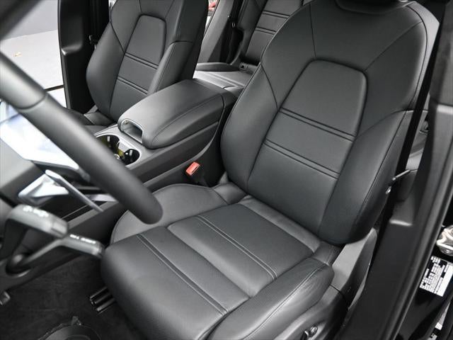 2022 Porsche Cayenne Coupe GTS