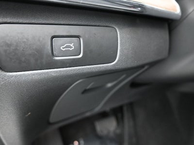 2025 Volvo XC90 B5 Plus 2025.5