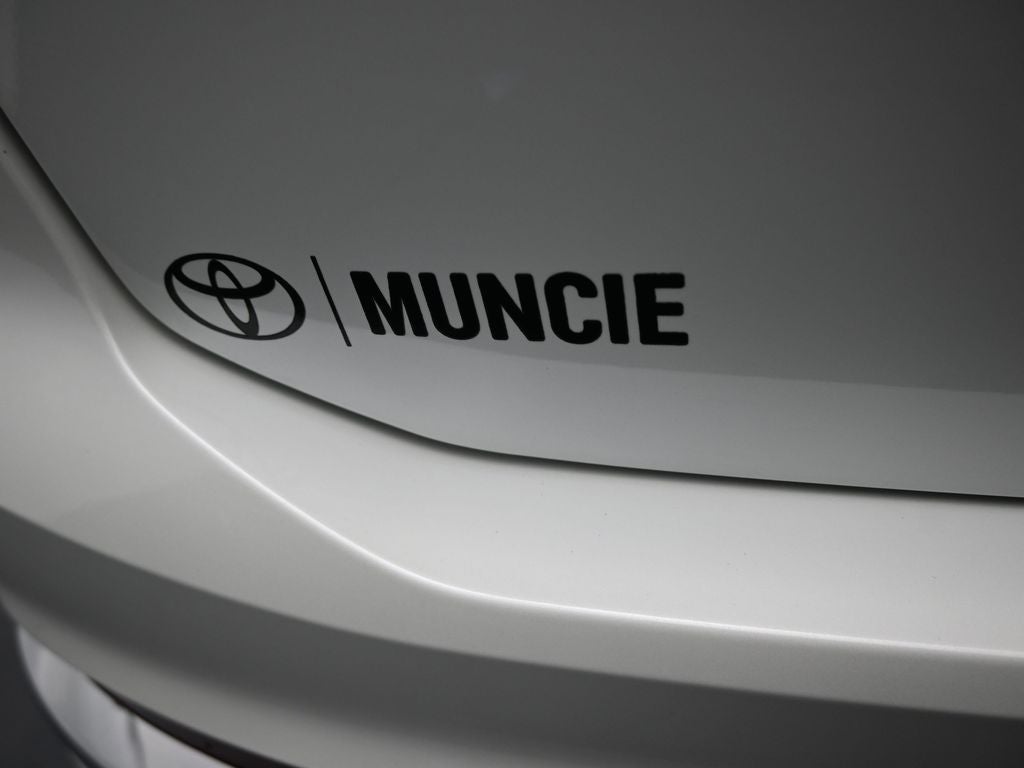 2025 Volvo XC90 B5 Plus 2025.5