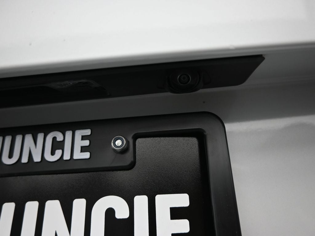 2025 Volvo XC90 B5 Plus 2025.5