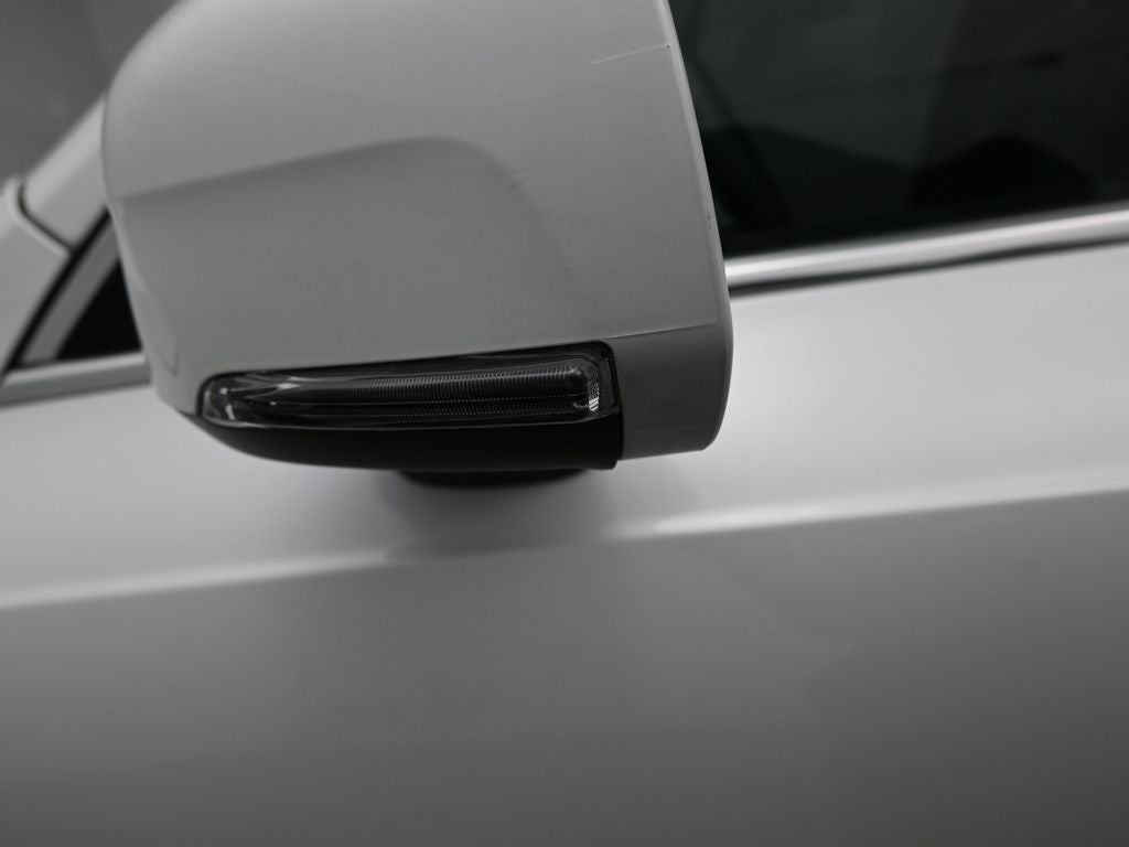 2025 Volvo XC90 B5 Plus 2025.5