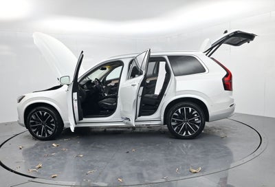 2025 Volvo XC90 B5 Plus 2025.5
