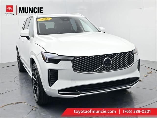 2025 Volvo XC90 B5 Plus 2025.5