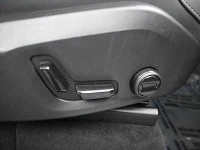 2025 Volvo XC90 B5 Plus 2025.5