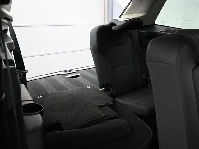 2025 Volvo XC90 B5 Plus 2025.5