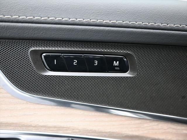 2025 Volvo XC90 B5 Plus 2025.5