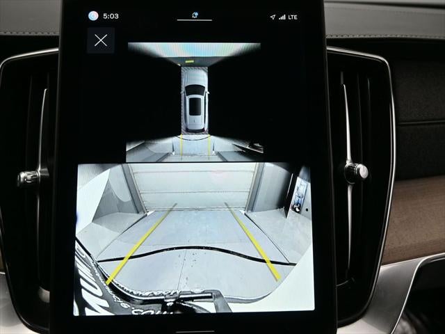 2025 Volvo XC90 B5 Plus 2025.5