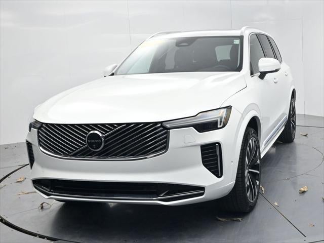 2025 Volvo XC90 B5 Plus 2025.5