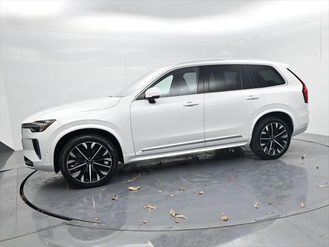 2025 Volvo XC90 B5 Plus 2025.5