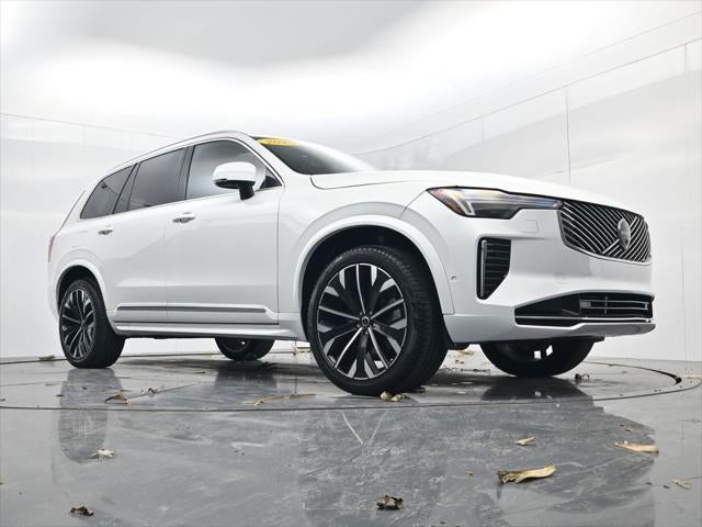 2025 Volvo XC90 B5 Plus 2025.5