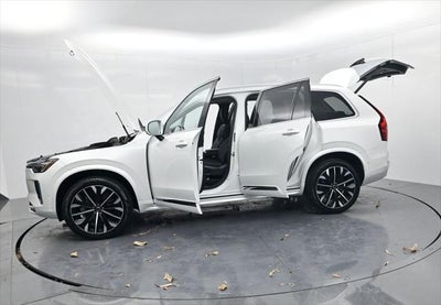 2025 Volvo XC90 B5 Plus 2025.5